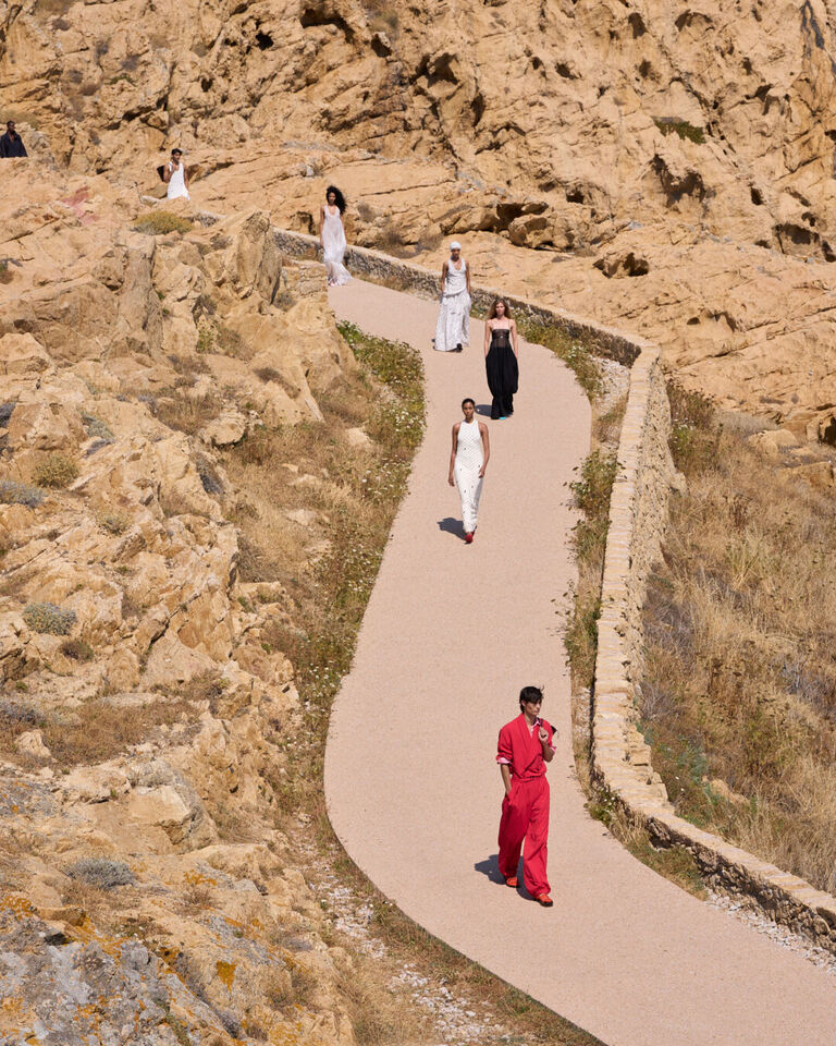jacquemus le bonheur