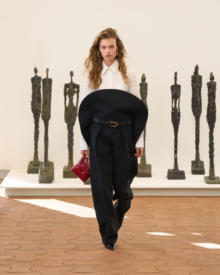 jacquemus les sculptures