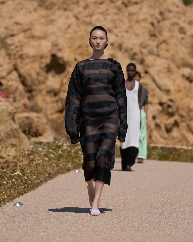 jacquemus image without a name