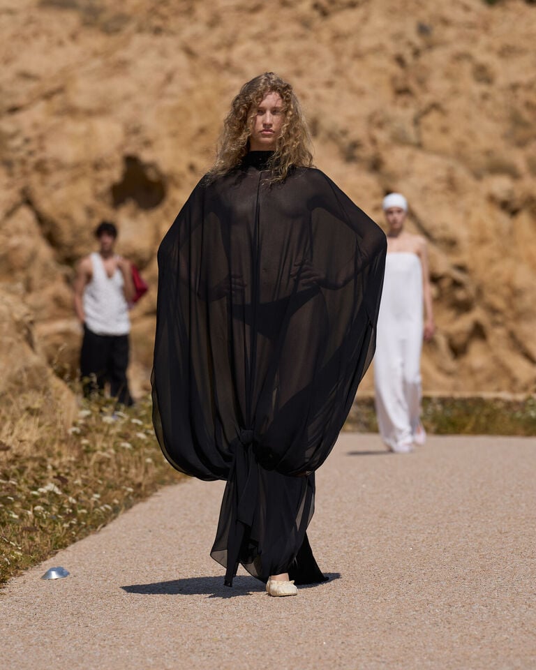 jacquemus image without a name
