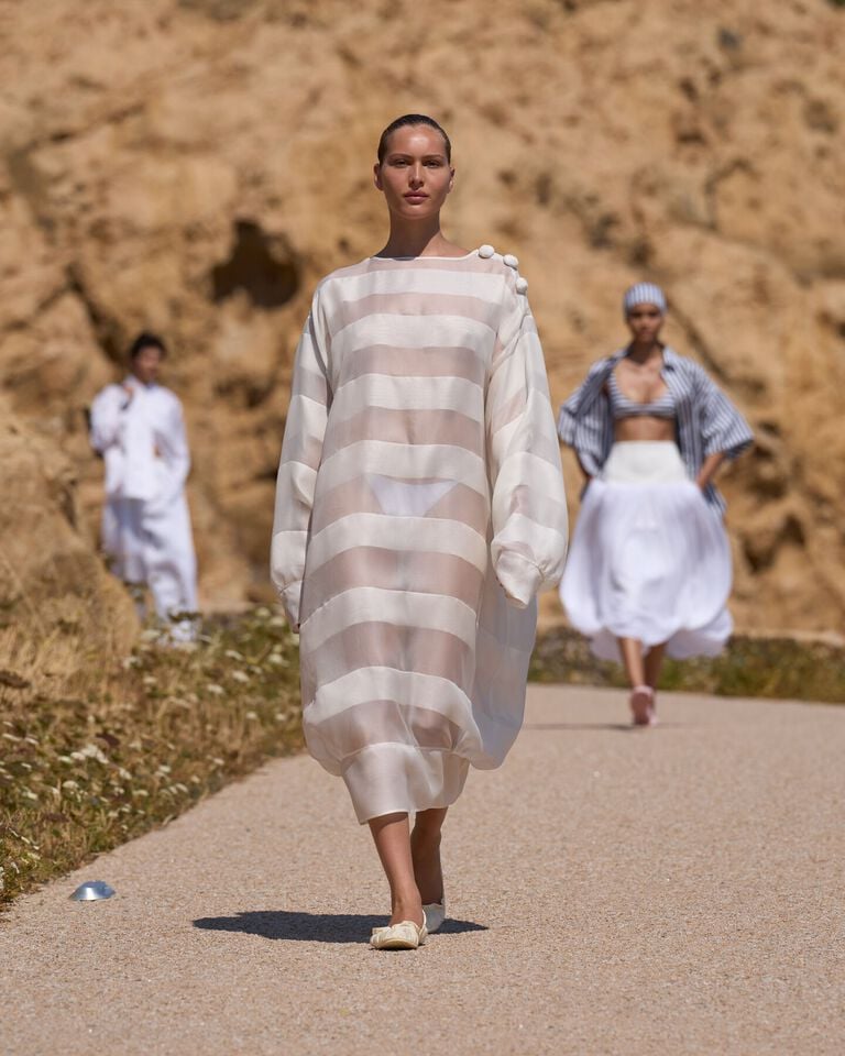jacquemus image without a name
