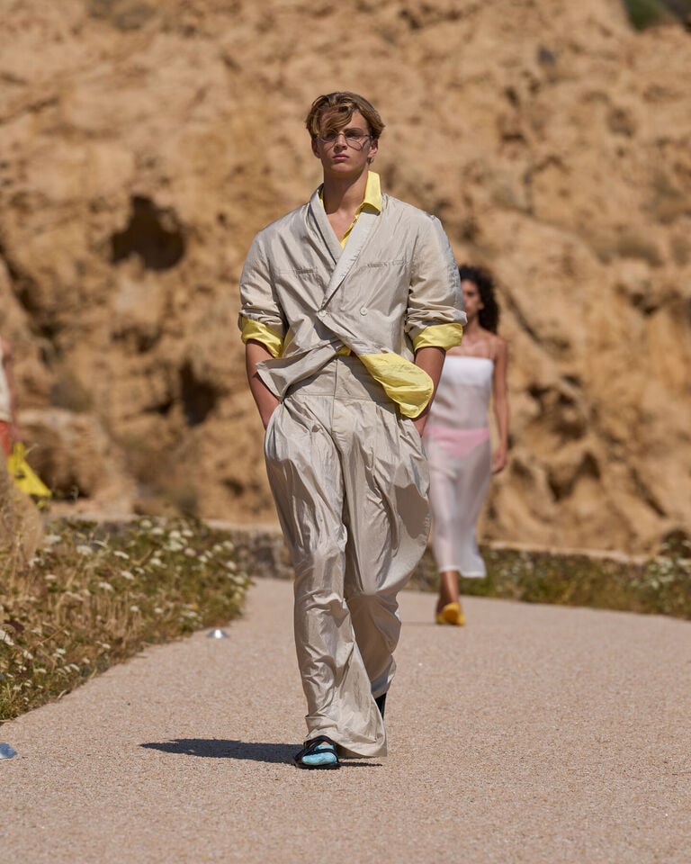 jacquemus image without a name