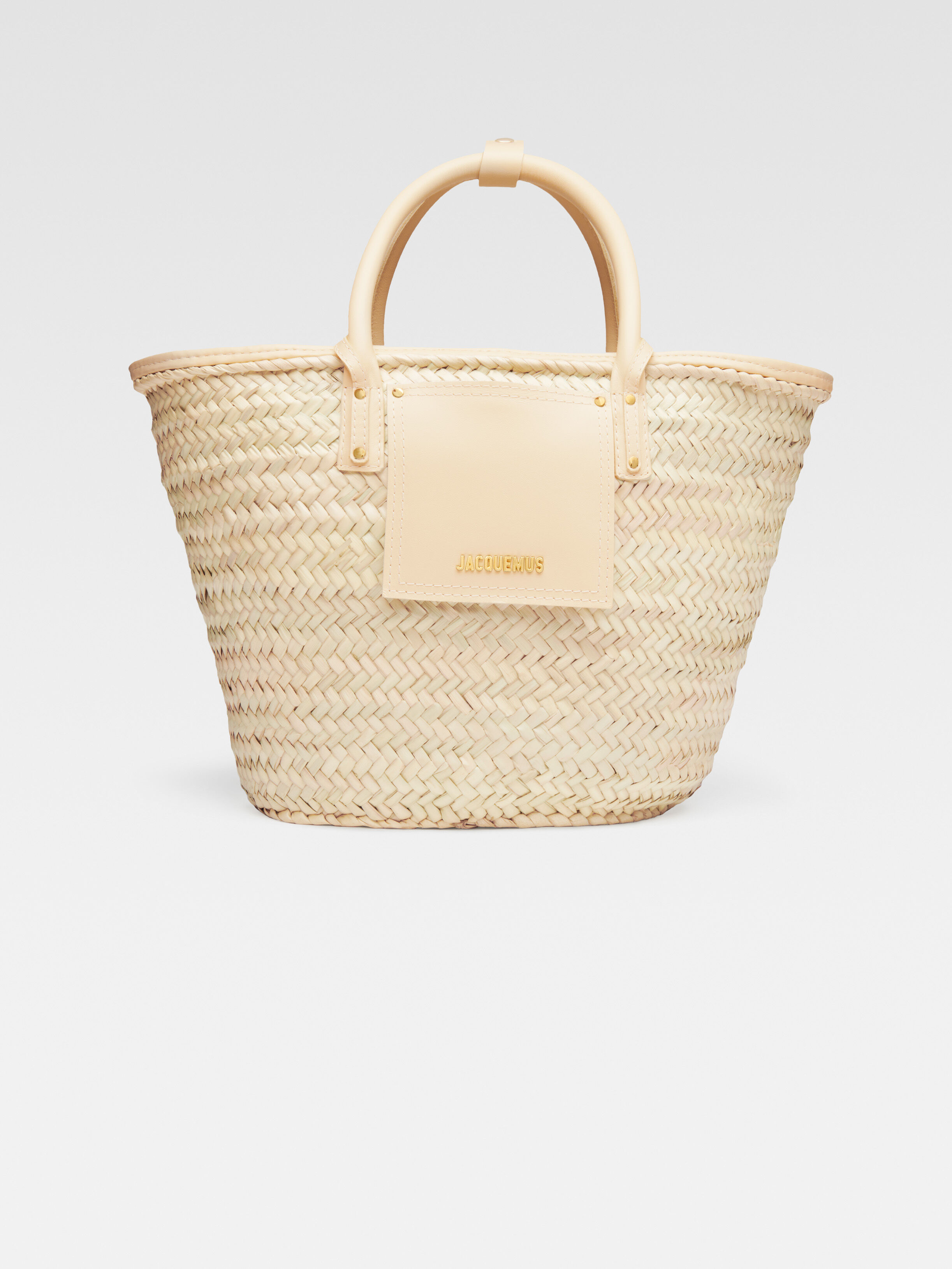 Shop Totes Basket Bags Jacquemus UAE Official Website