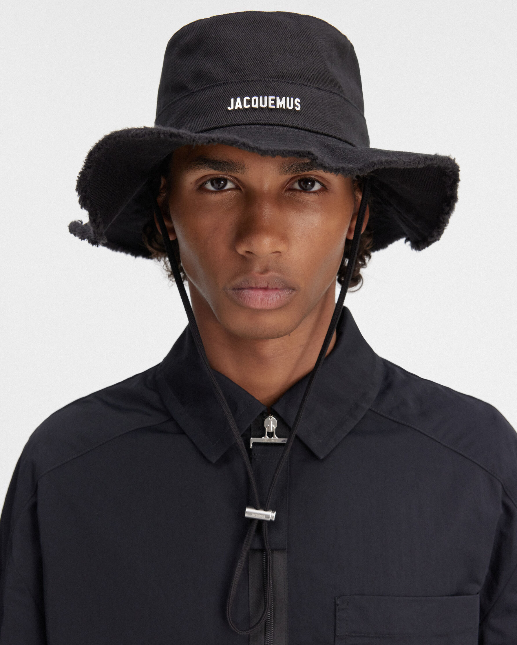 The Artichaut bucket hat, Black | JACQUEMUS UAE display picture 3