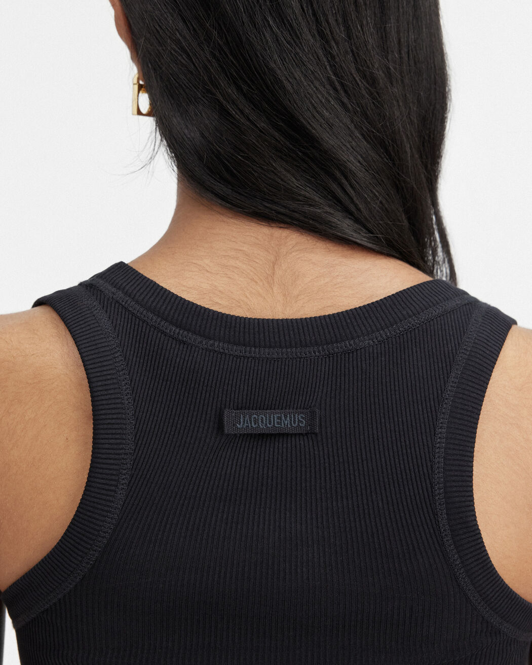 بلوزة Le Débardeur Gros Grain jacquemus بلوزة le d bardeur gros grain