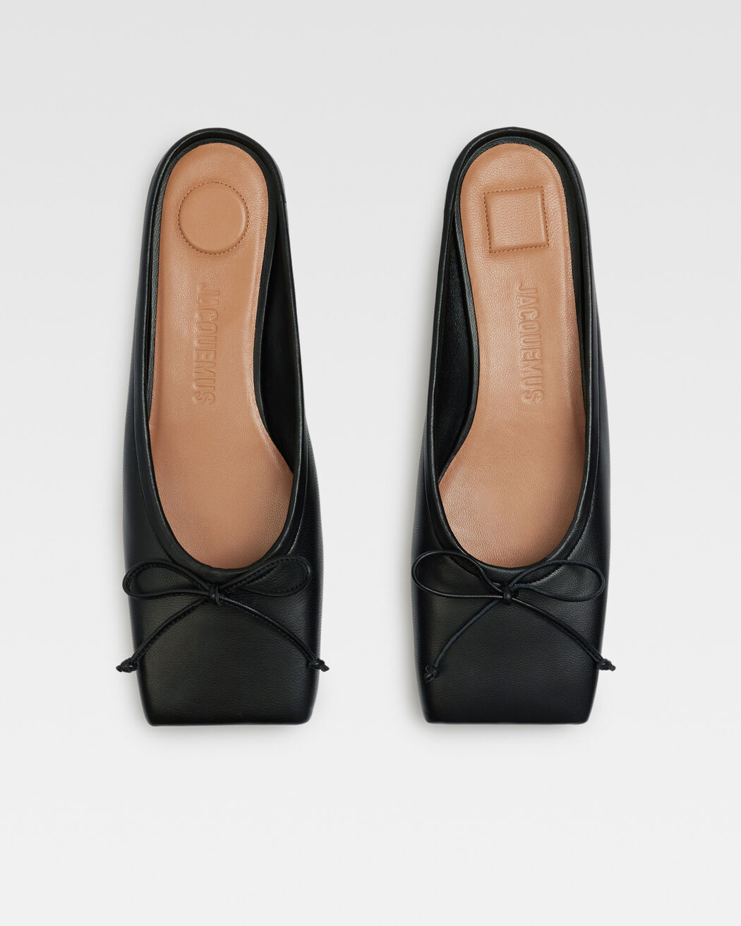 The flat Ballet mules jacquemus the flat ballet mules