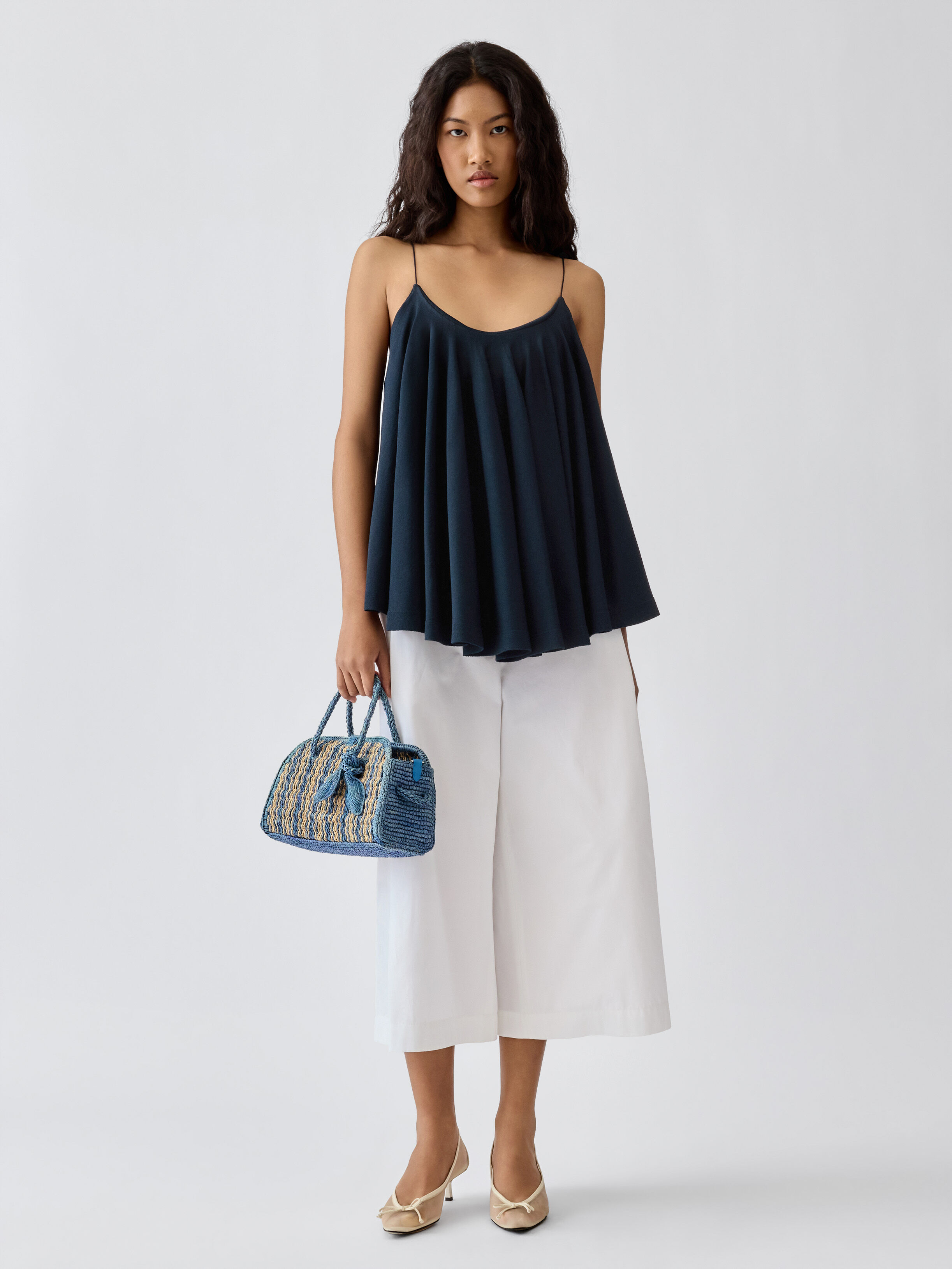 Shop Tops & Shirts for Women | JACQUEMUS UAE