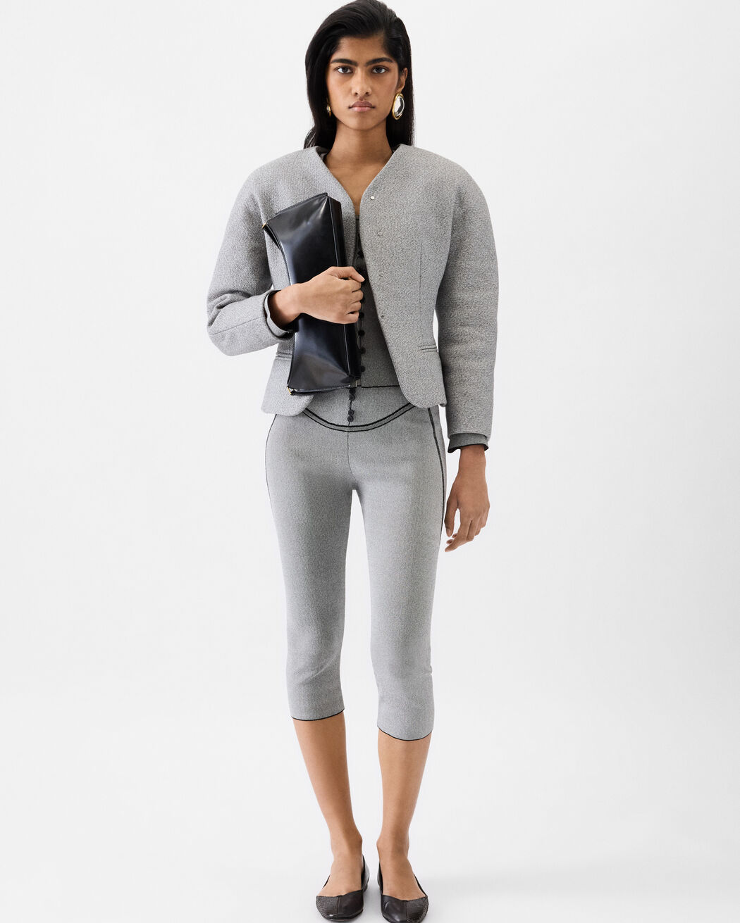 The mini Ovalo jacket jacquemus the mini ovalo jacket