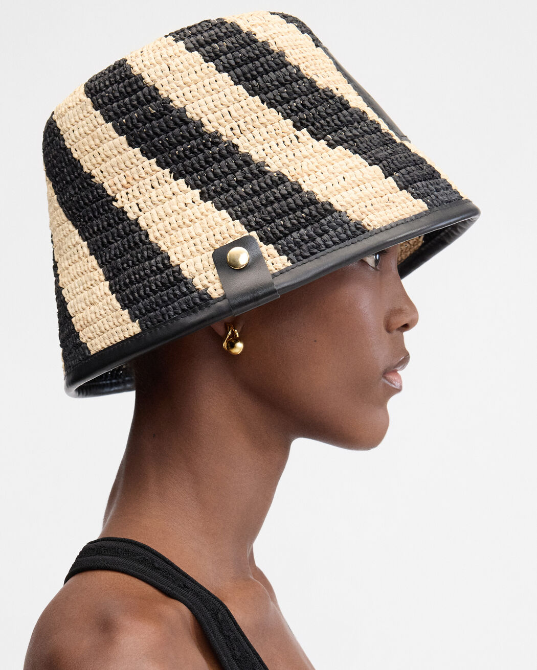 The Soli bucket hat jacquemus the soli bucket hat