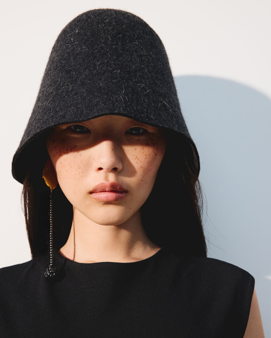 The Cloche hat jacquemus the cloche hat