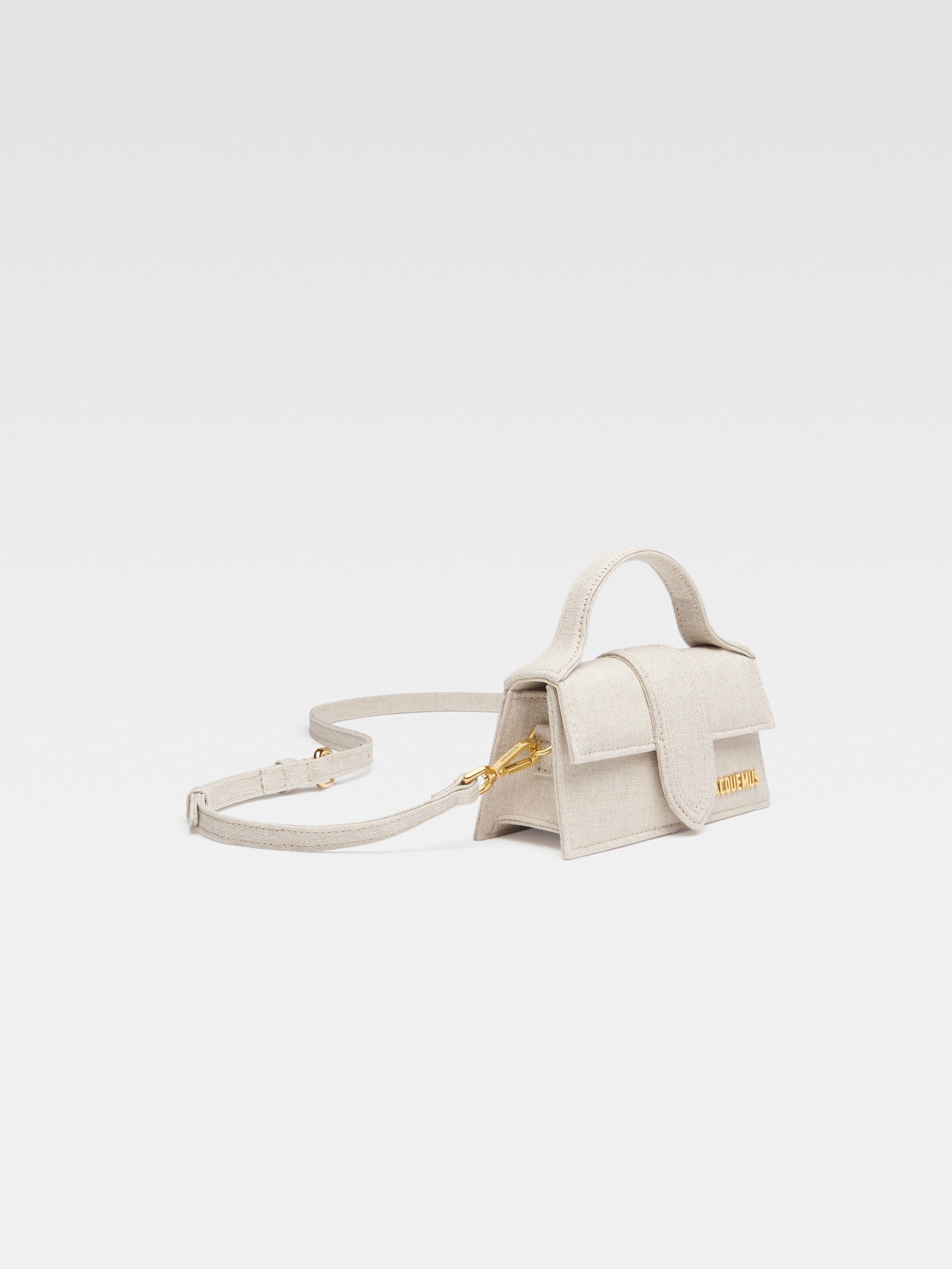Jacquemus medium online