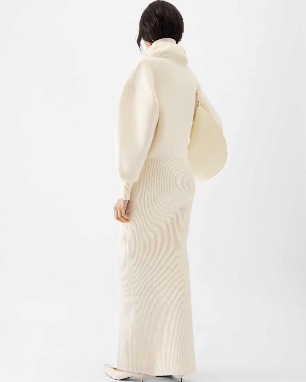 The Pallone knit dress jacquemus the pallone knit dress