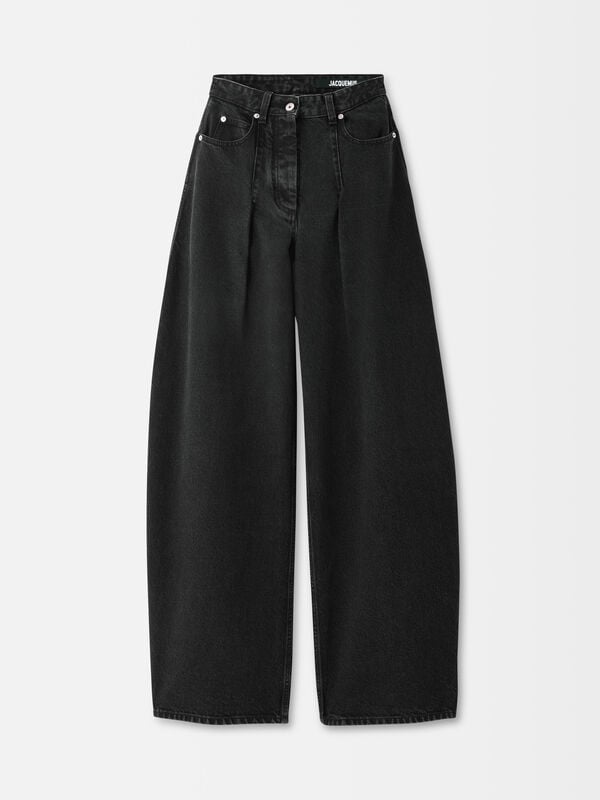 The Ovalo de-Nîmes denim pants jacquemus بنطال the ovalo de n mes denim