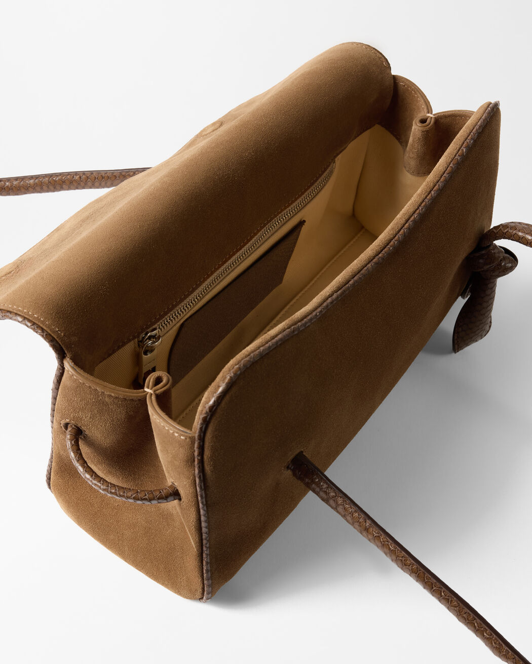 The long Turismo jacquemus the long turismo