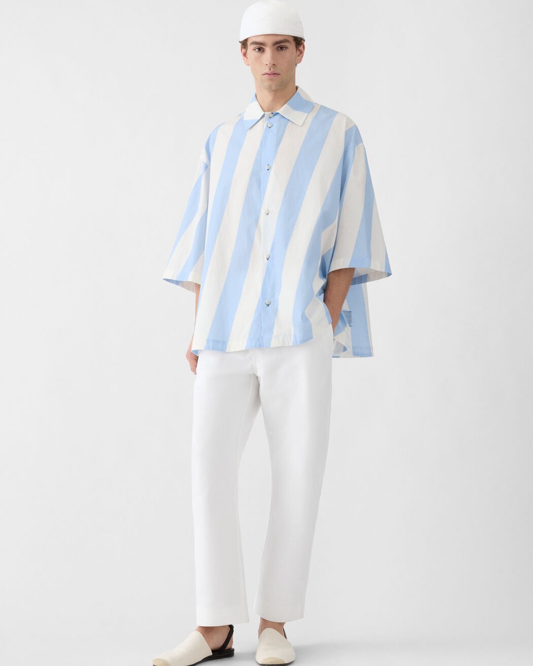 The Triangle shirt jacquemus the triangle shirt
