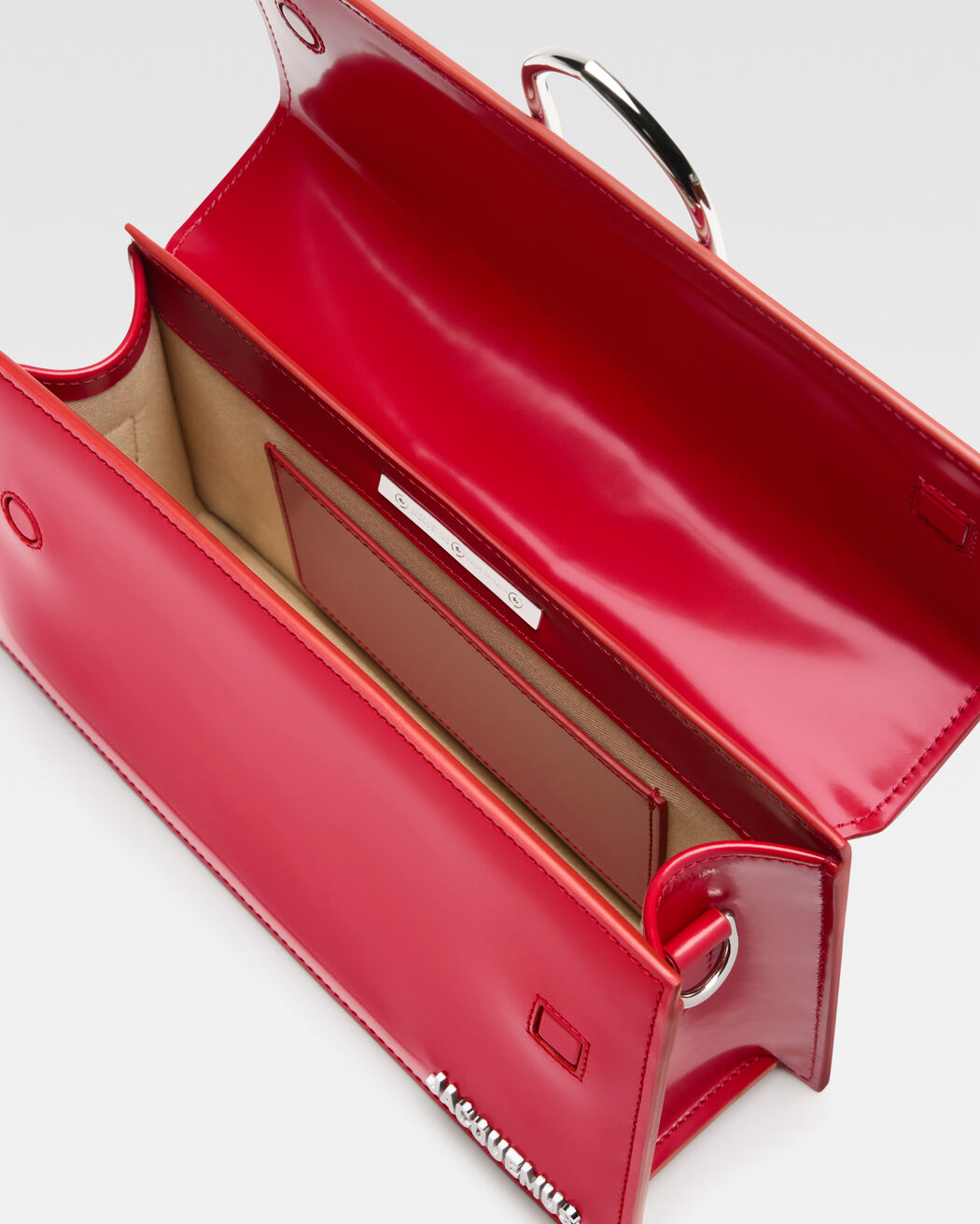 The large Bambino حقيبة jacquemus the large bambino حقيبة