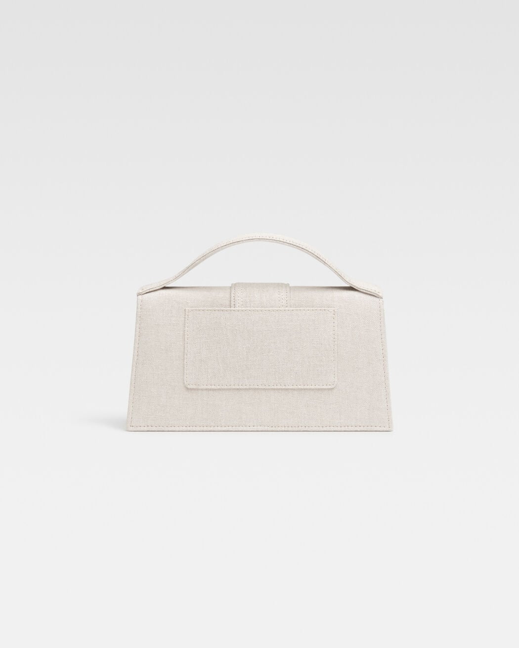 The large Bambino حقيبة jacquemus the large bambino حقيبة