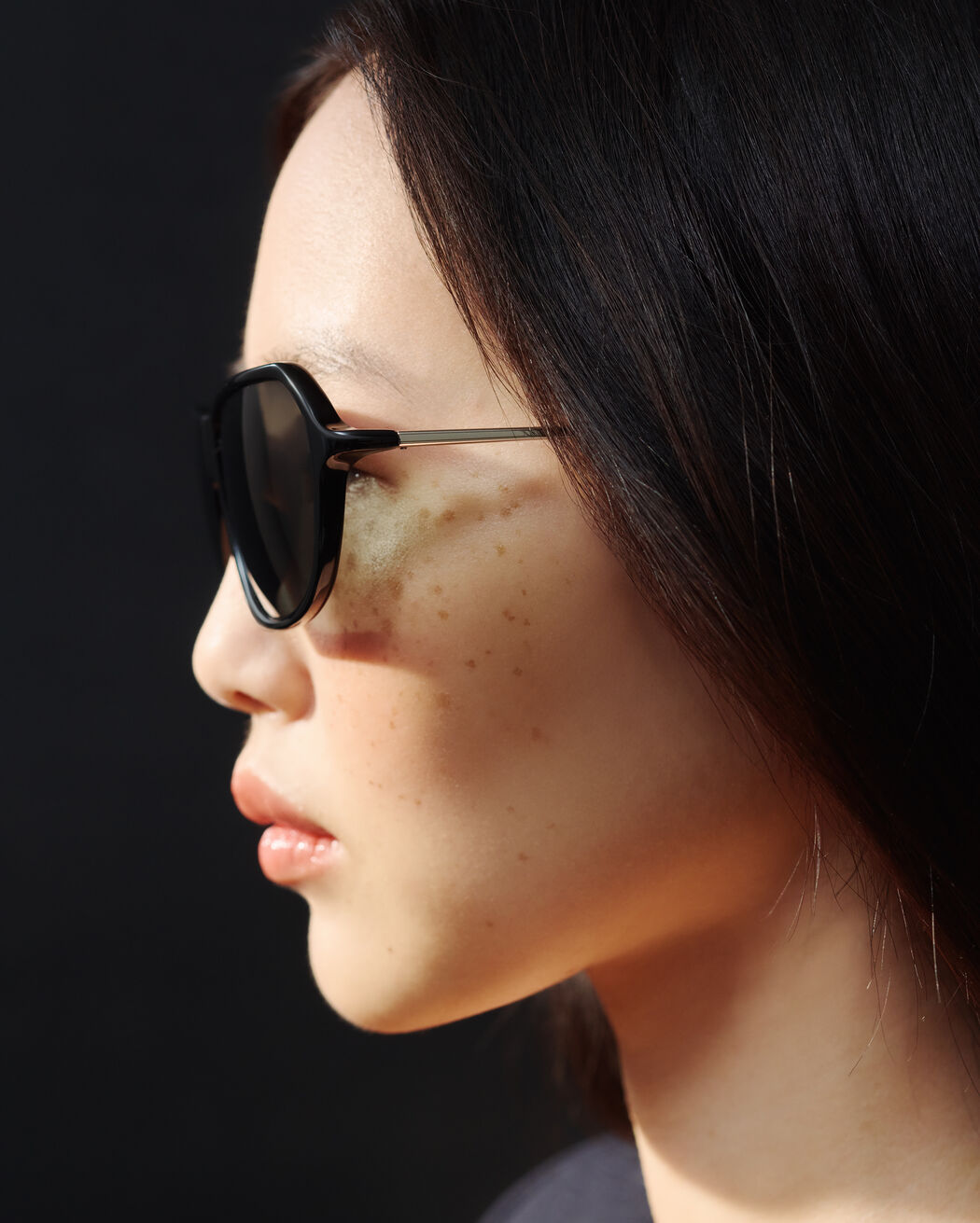 The Mimosa sunglasses
jacquemus the mimosa sunglasses