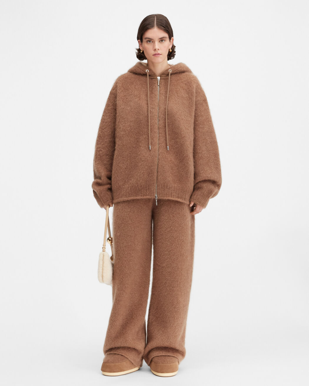 كارديجان The Nuvola zipped cardigan jacquemus كارديجان the nuvola zipped cardigan