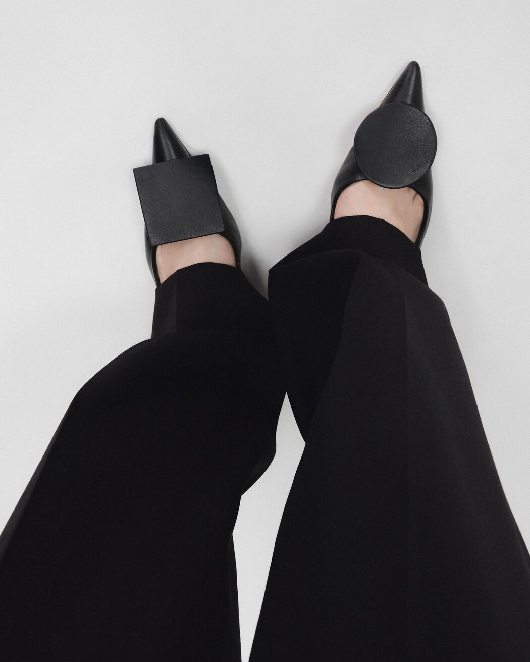 The low Duelo slingbacks jacquemus the low duelo slingbacks