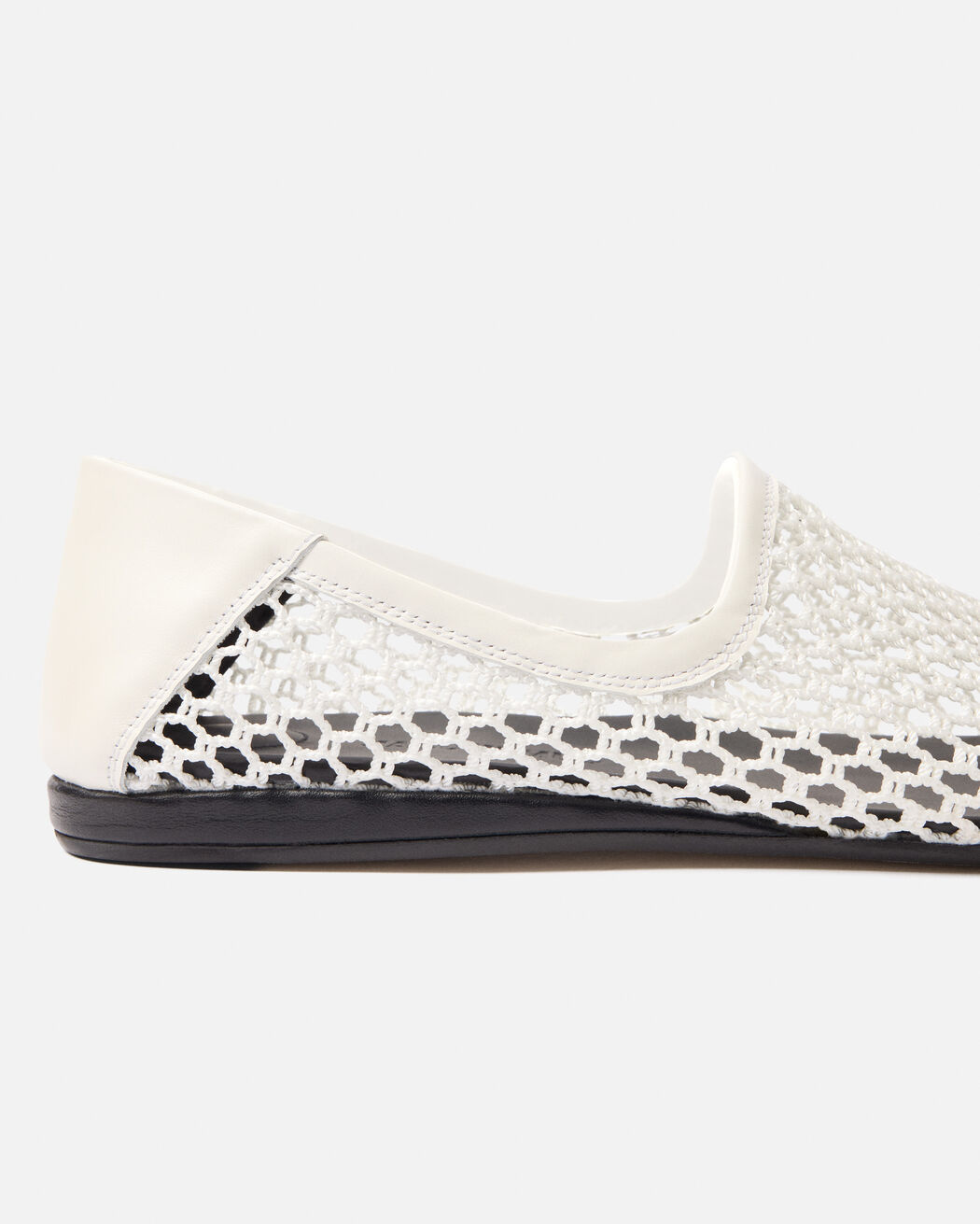 حذاء مفتوح من الخلف jacquemus حذاء مفتوح من الخلف