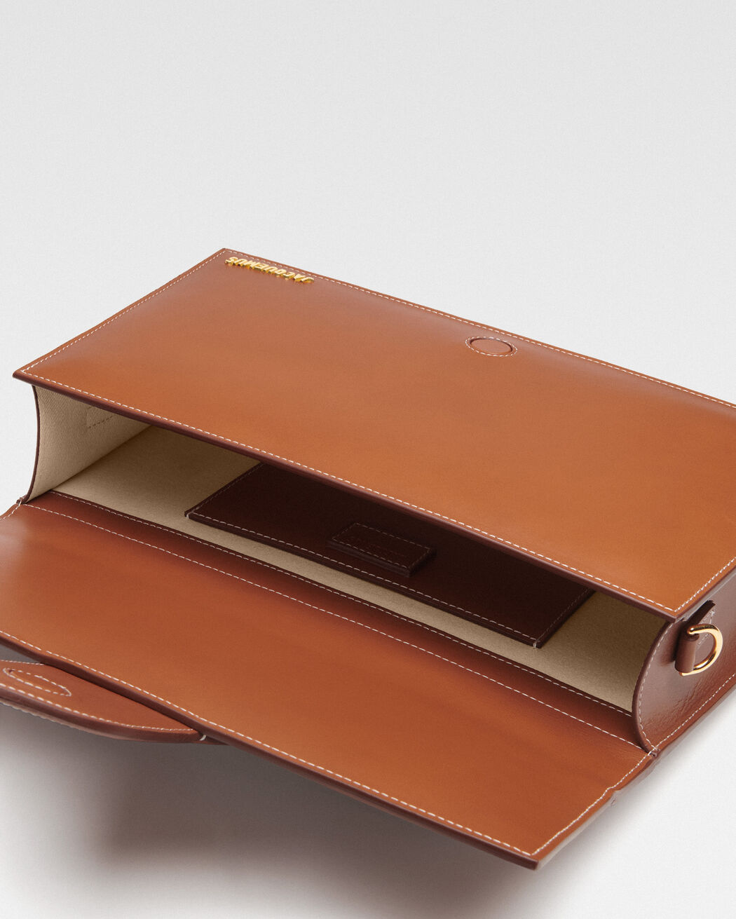 حقيبة Le Bambinou jacquemus حقيبة le bambinou