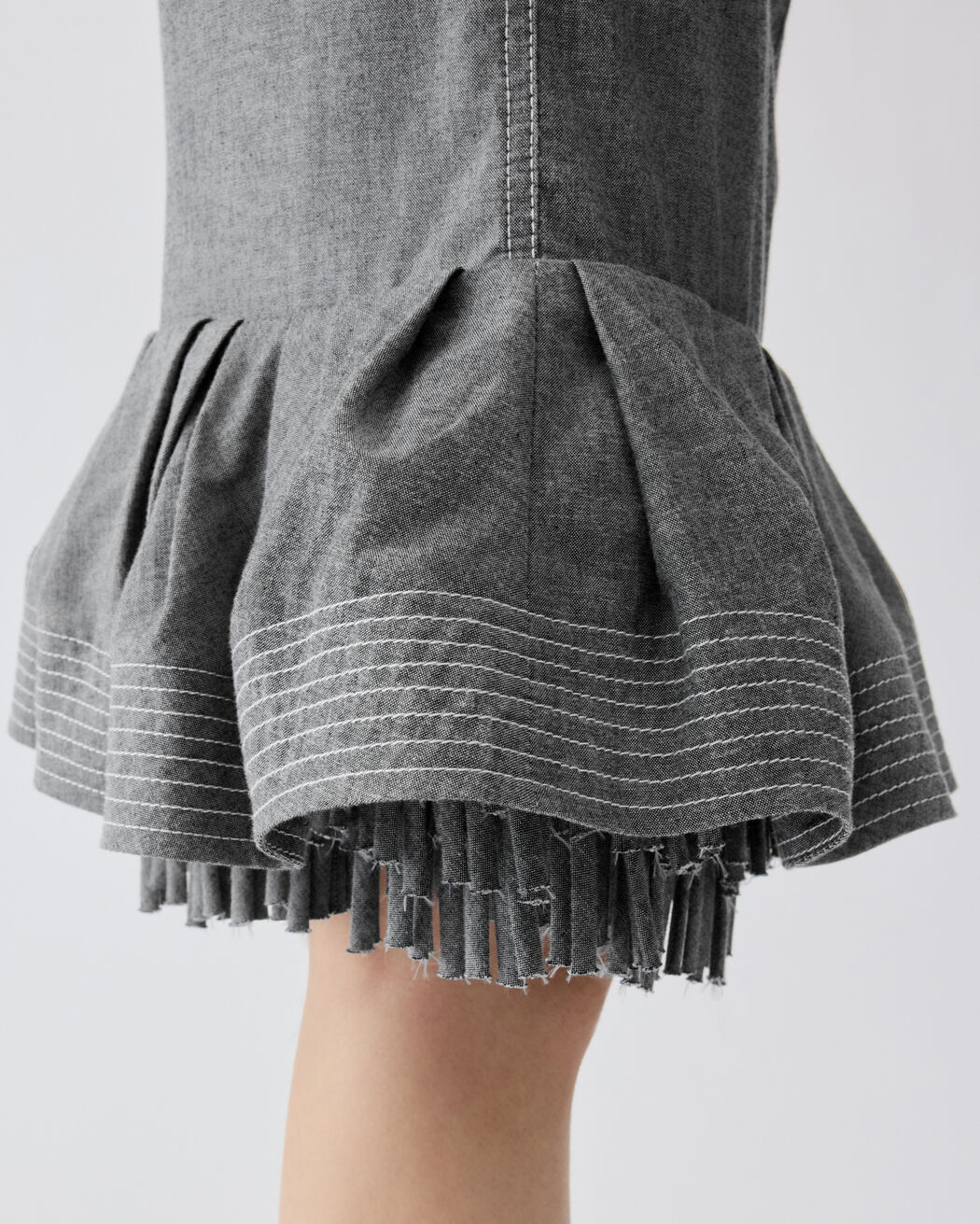 The Cabana de-Nîmes denim skirt jacquemus the cabana de n mes denim skirt
