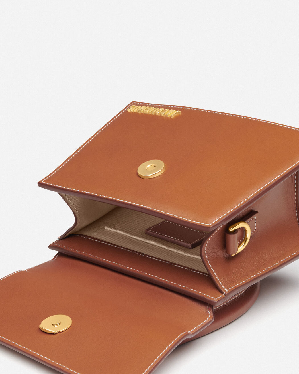 The medium Chiquito jacquemus the medium chiquito