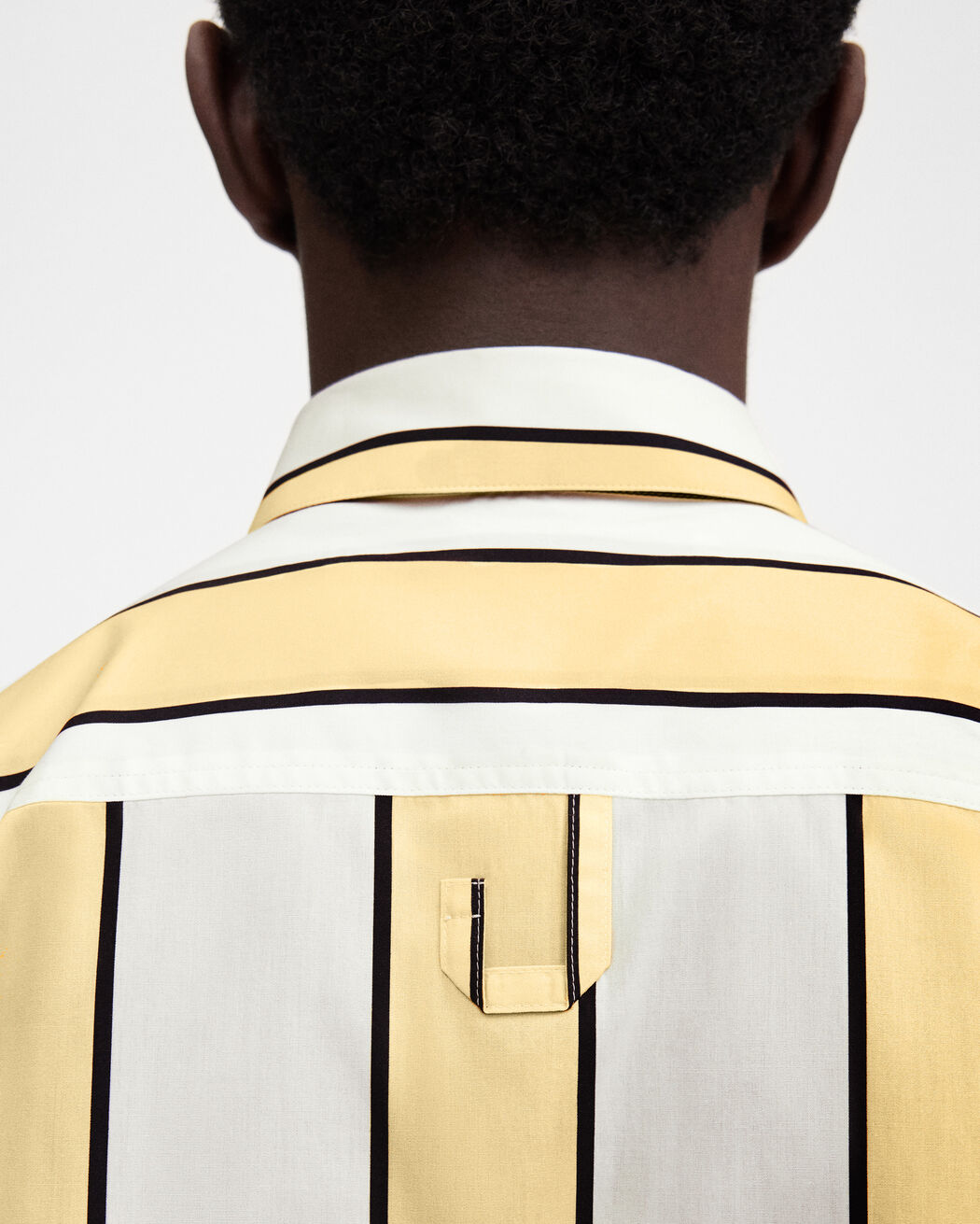 The Simon shirt قميص jacquemus the simon shirt قميص