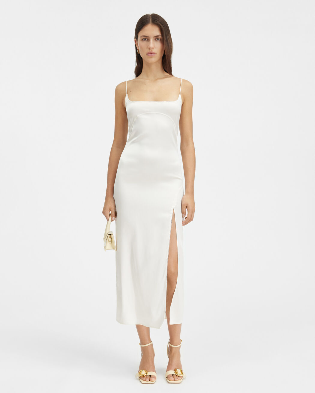 فستان La Robe Notte jacquemus فستان la robe notte