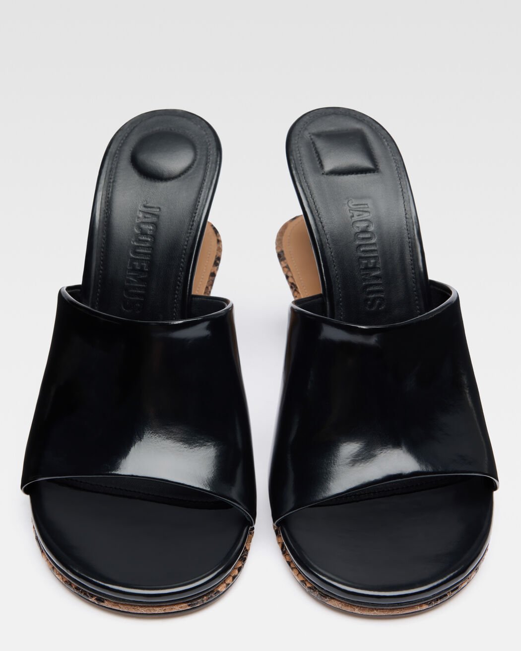 The double mules jacquemus the double mules