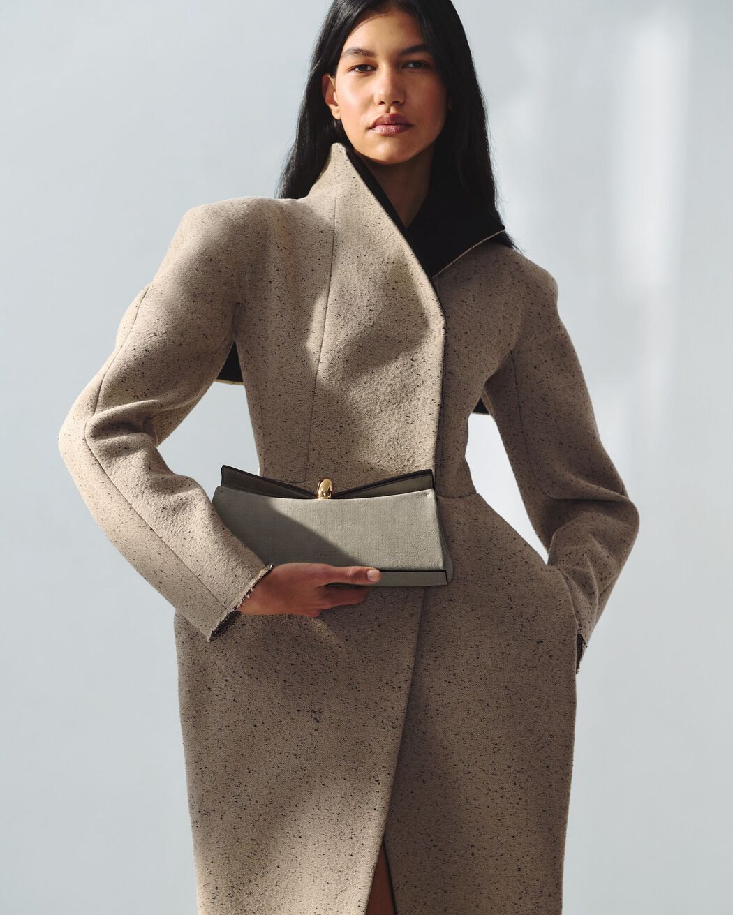The Valérie clutch jacquemus the val rie clutch