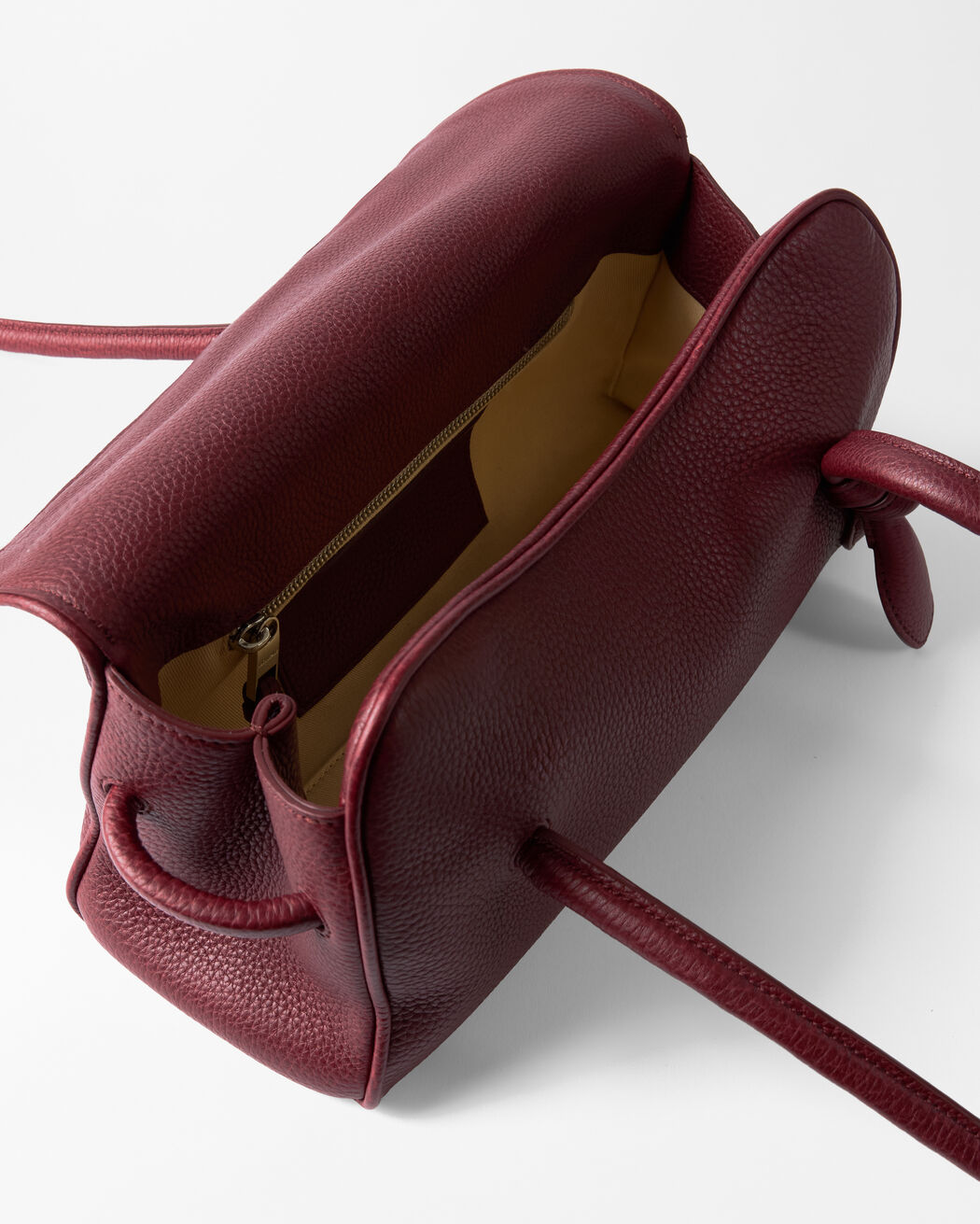 The long Turismo jacquemus the long turismo