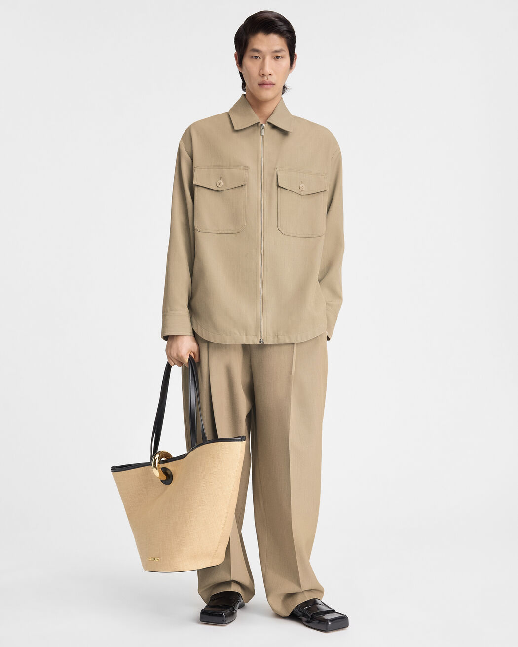 The Montaigne jacket jacquemus the montaigne jacket