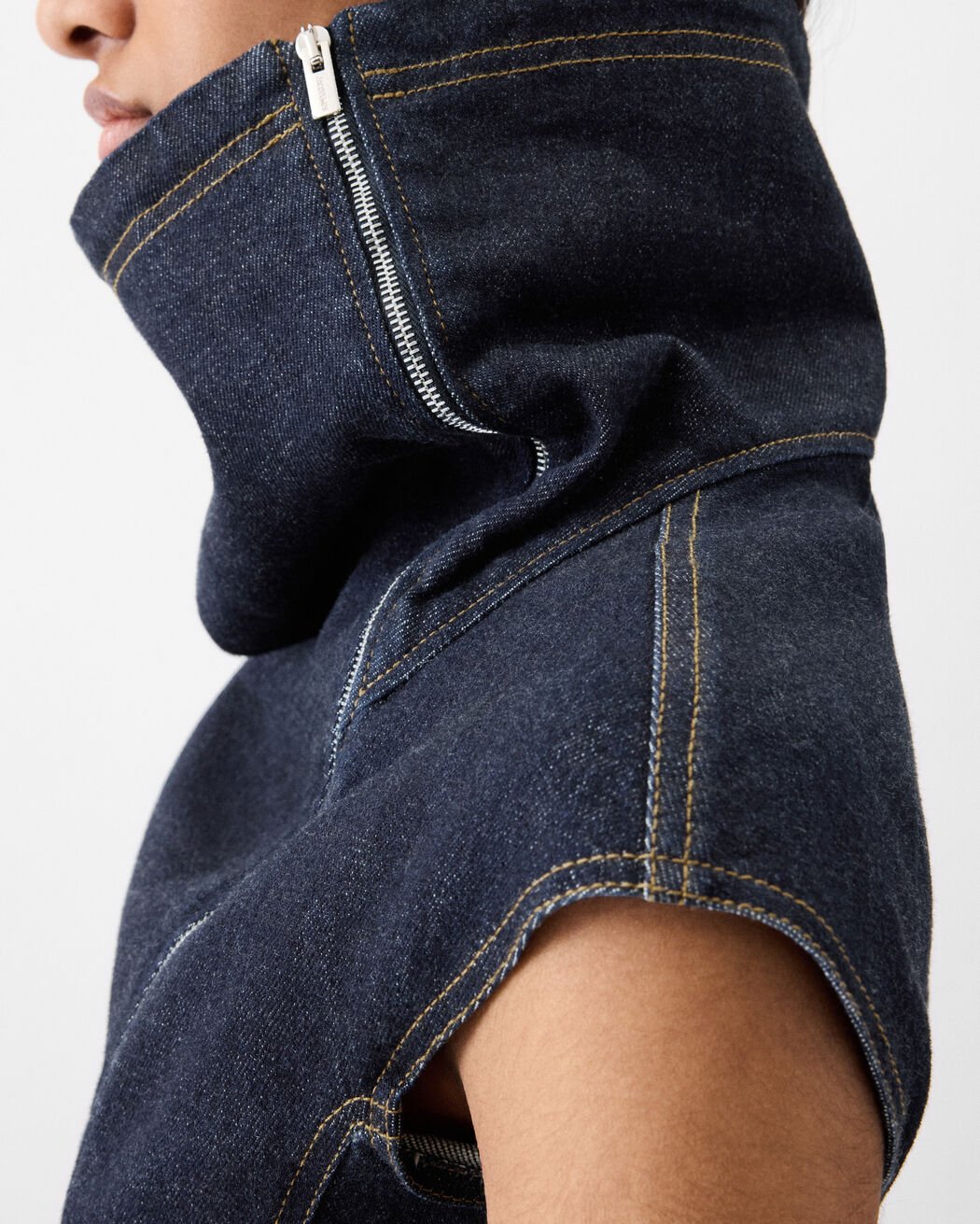 The Pasante de-Nîmes denim top jacquemus the pasante de n mes denim top