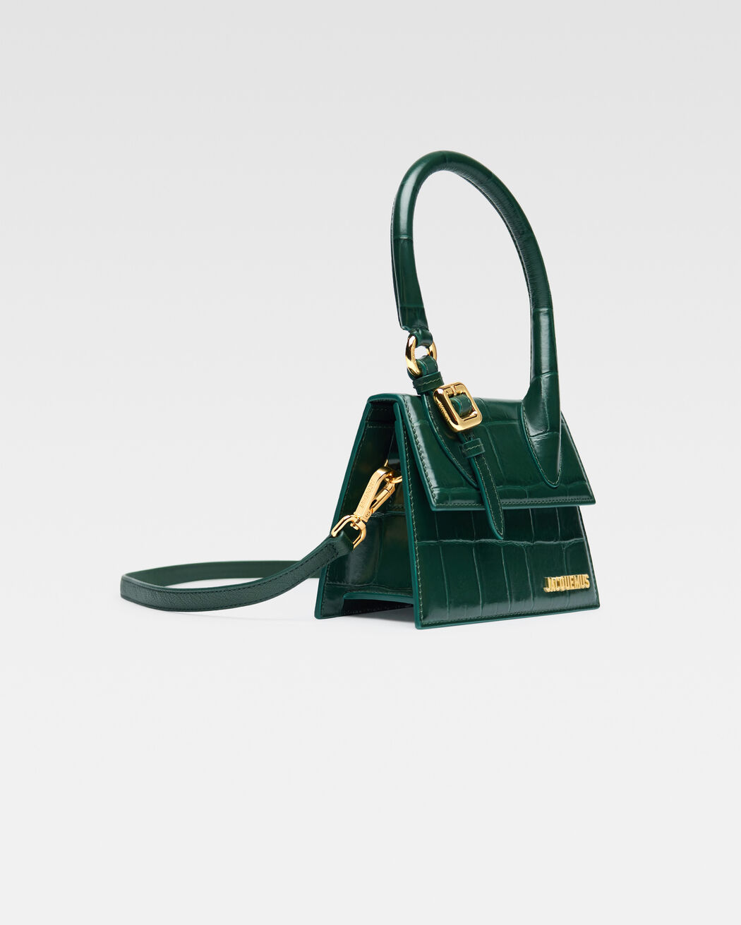 حقيبة The medium Chiquito with buckle jacquemus حقيبة the medium chiquito with buckle