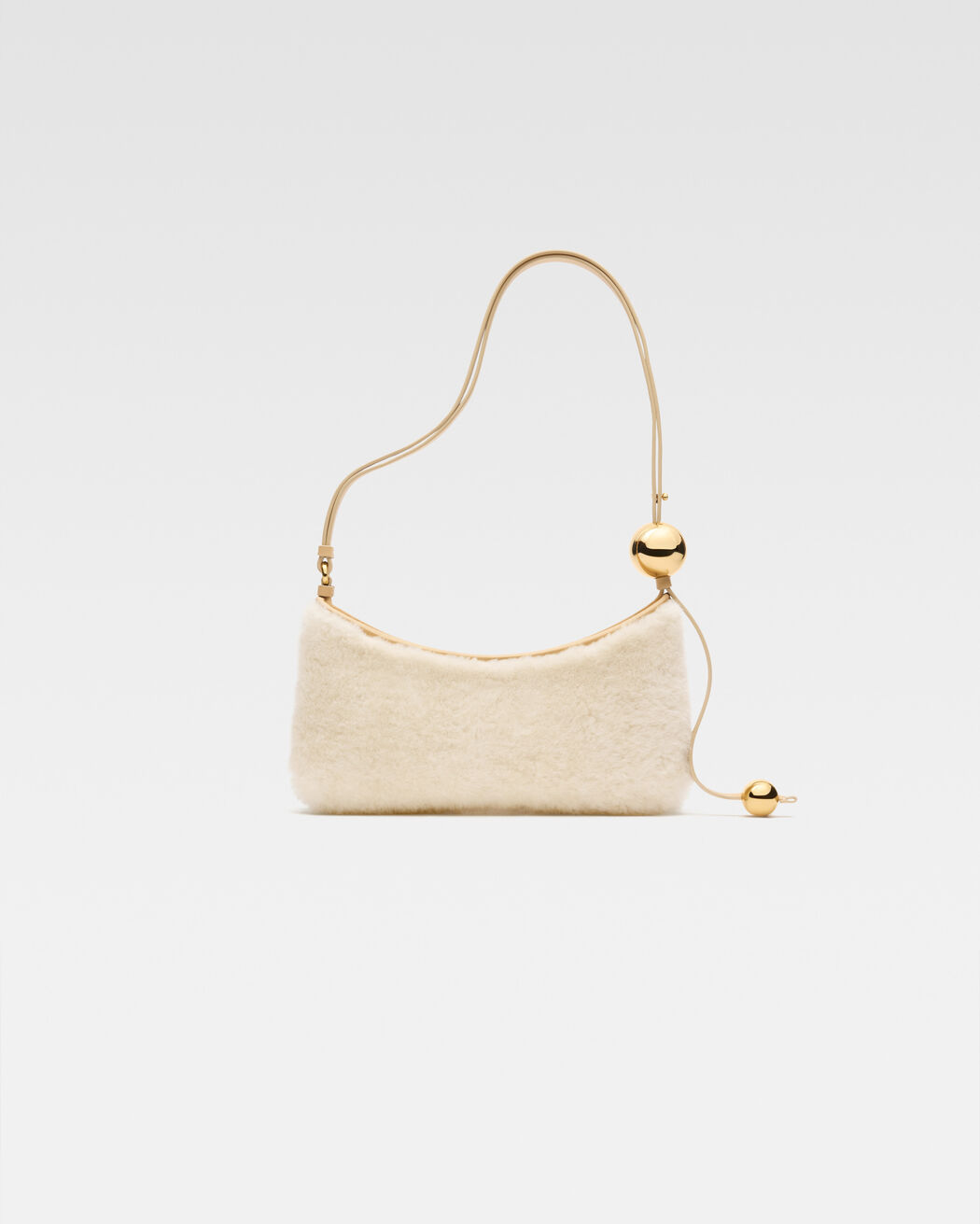 The Bisou Perle jacquemus the bisou perle