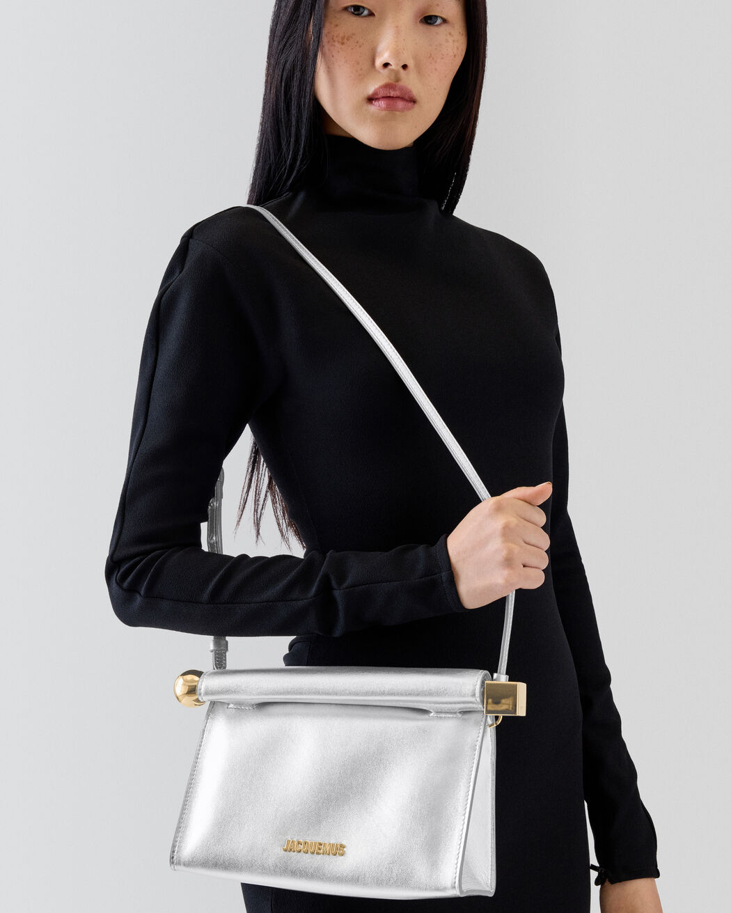 The Rond Carré bag jacquemus the rond carr bag