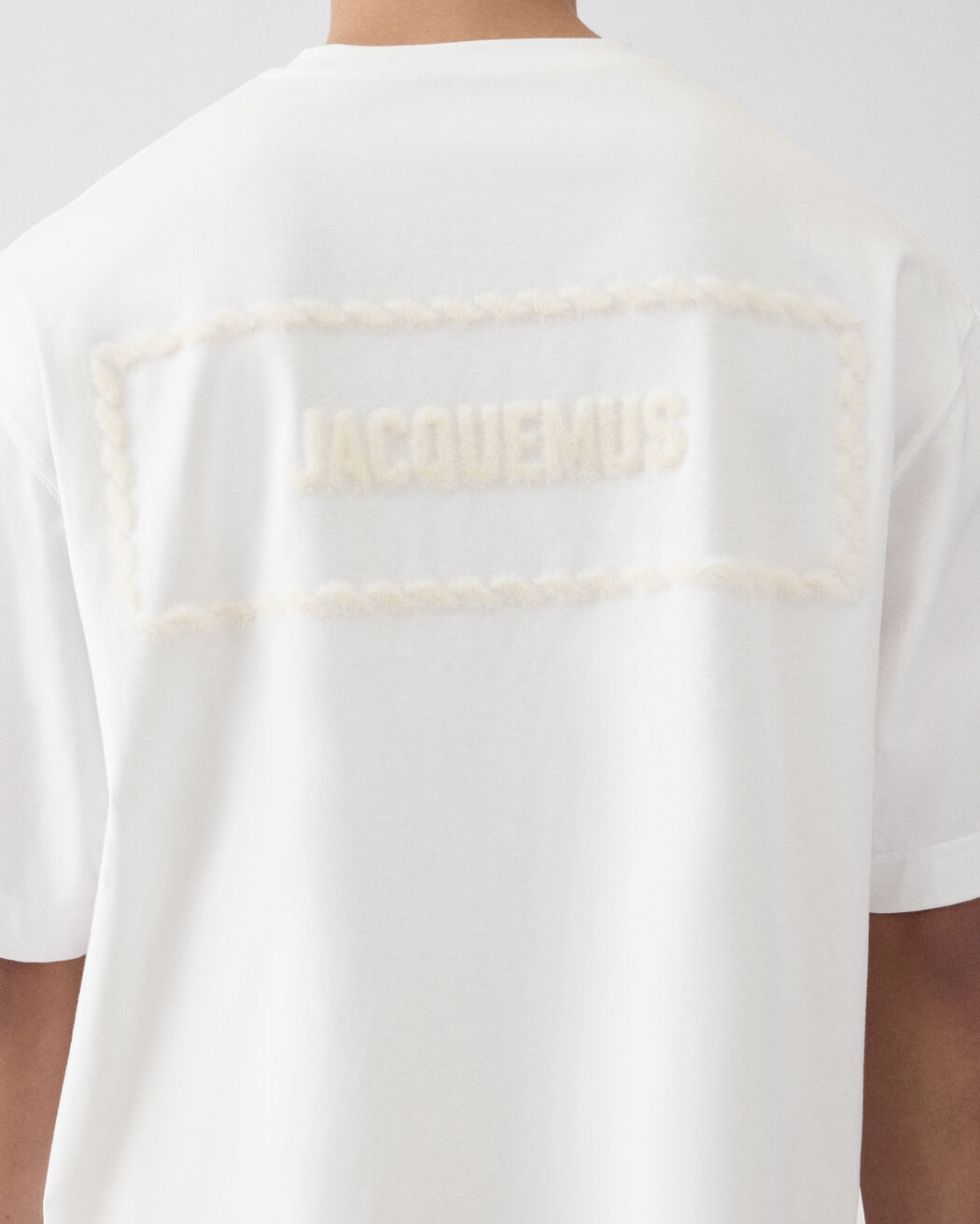 The Torsade t-shirt jacquemus the torsade t shirt