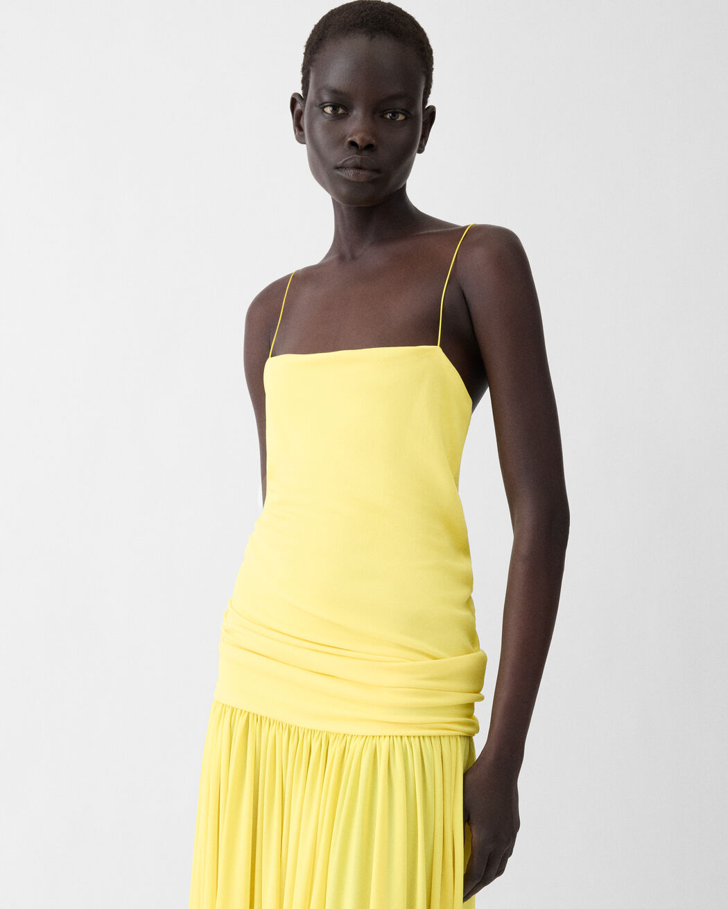 فستان The Abiha jacquemus فستان the abiha