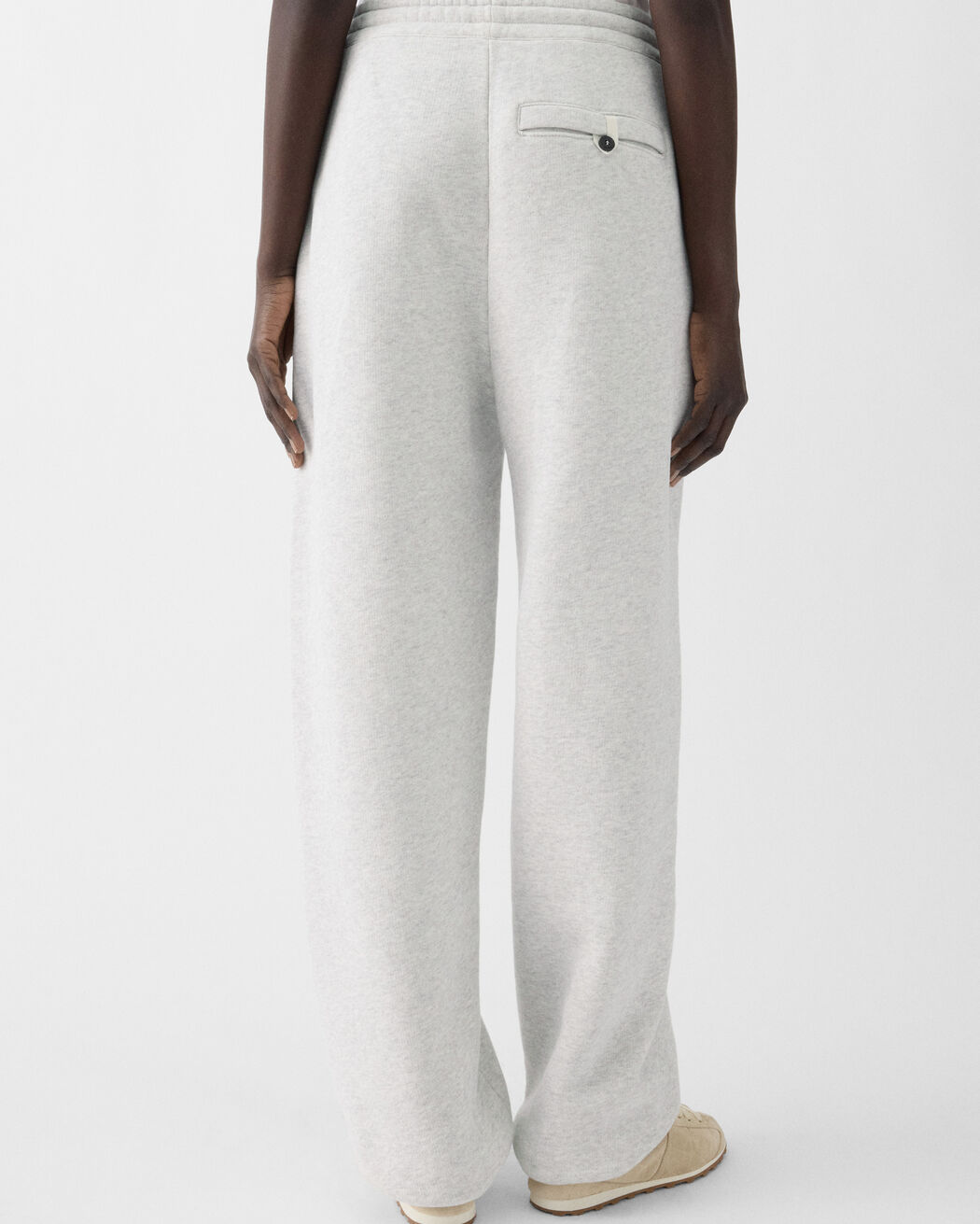 The Torneo sweatpants
jacquemus the torneo sweatpants