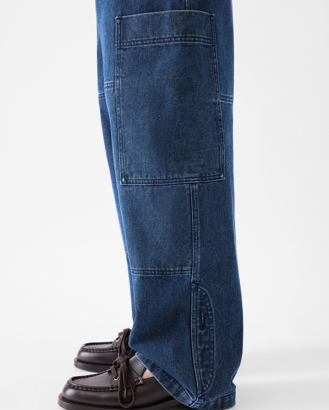 The Carré de-Nîmes denim cargo pants jacquemus the carr de n mes denim cargo pants