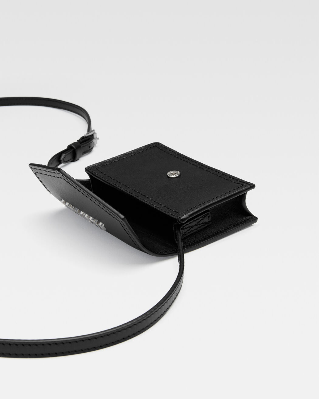 حافظة بطاقات Le Porte Azur jacquemus حافظة بطاقات le porte azur