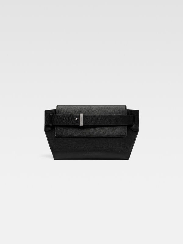 The Capri messenger bag jacquemus the capri messenger bag