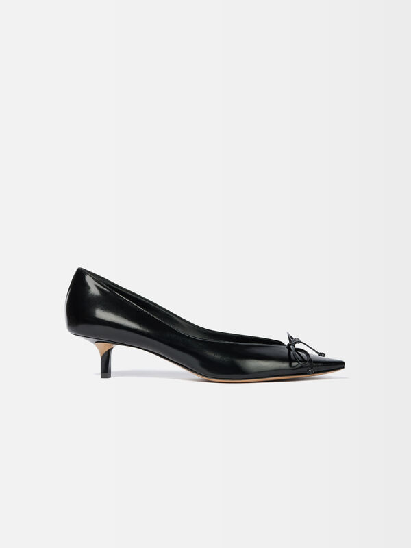 The low Tourni heels jacquemus the low tourni حذاء بكعب