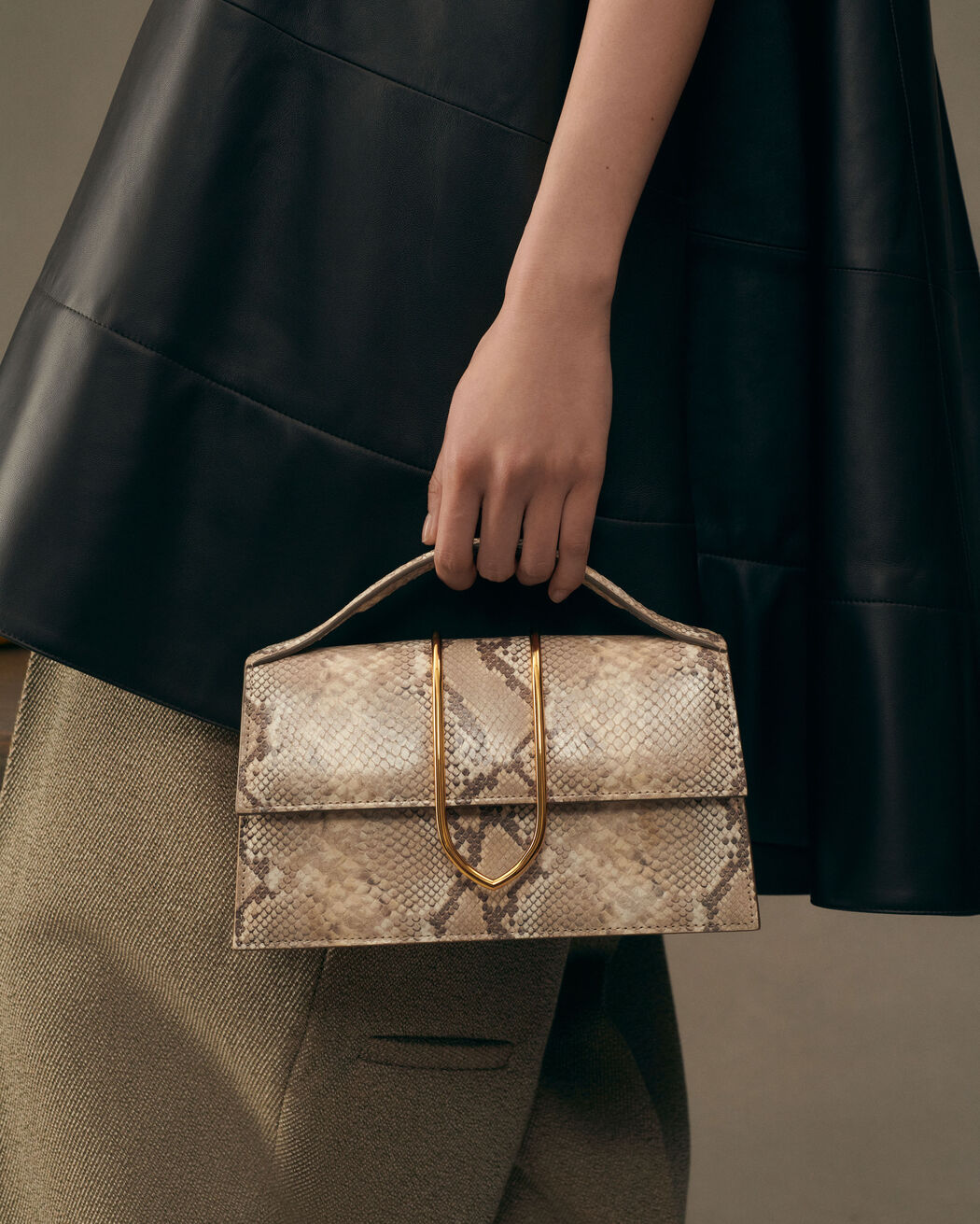 The large Bambino jacquemus the large bambino