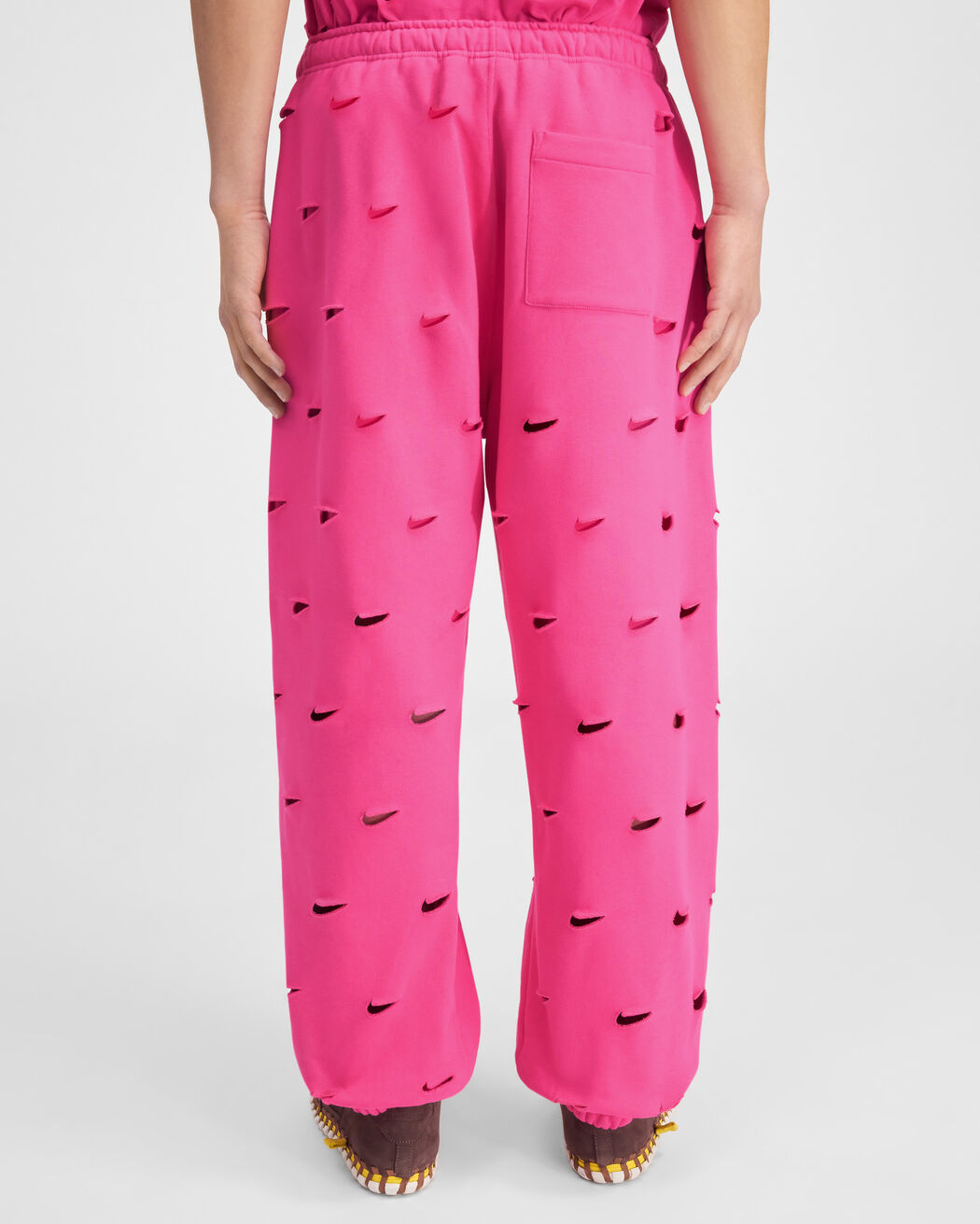 The Swoosh JACQUEMUS+NIKE track pants the swoosh jacquemus nike track pants