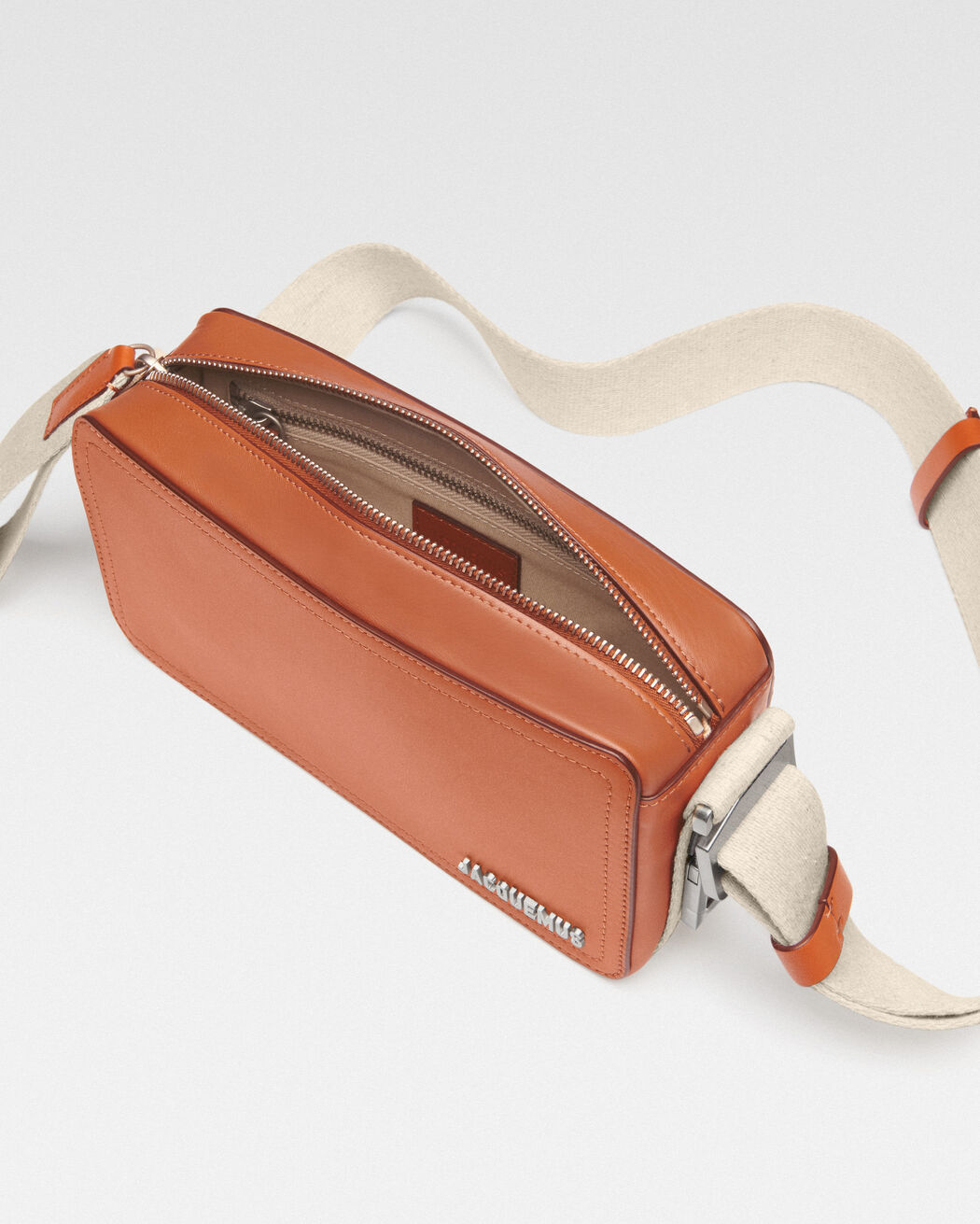 The horizontal Cuerda jacquemus the horizontal cuerda