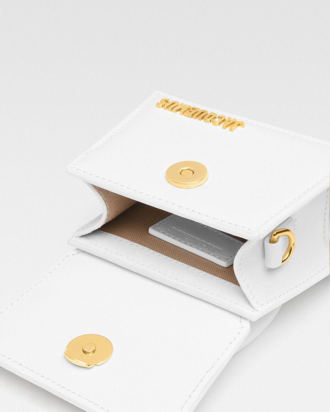 The Chiquito jacquemus the chiquito