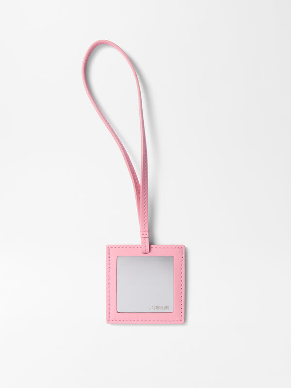 The mirror charm jacquemus the mirror charm